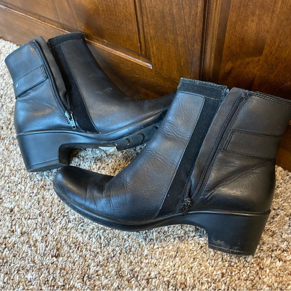 Clarks Malia Maui Ankle Boots Black Size 9.5 - Picture 5 of 6